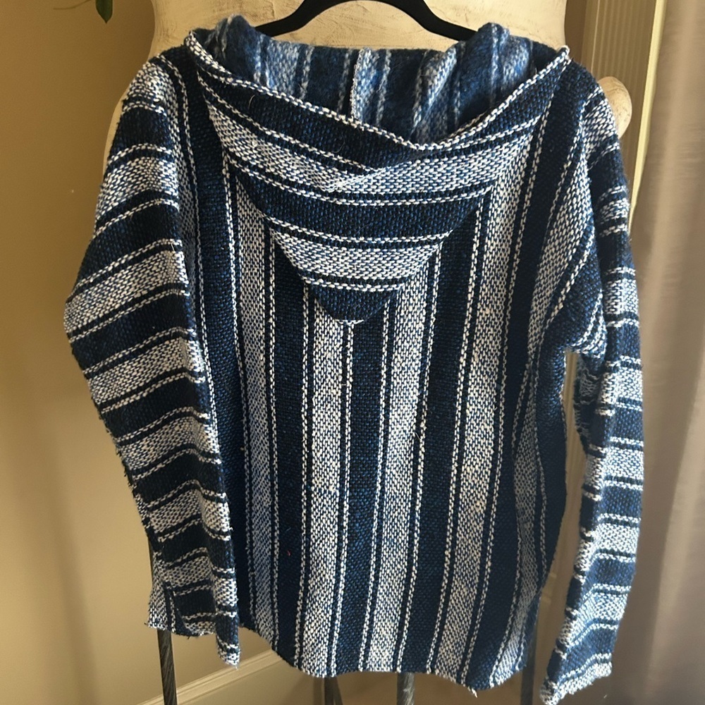 Authentic Mexican hoodie - Picture 2 of 2